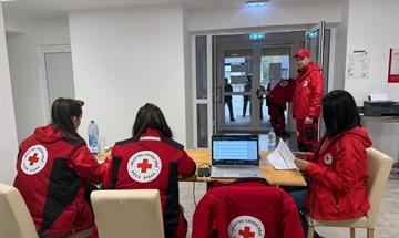 Slika: Podjela humanitarnih paketa u Općini Lekenik u sklopu projekta „Humanitarni paketi GDCK-a Virovitica i partnera“