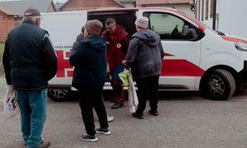 Slika: Podjela humanitarnih paketa u organizaciji Gradskog društva Crvenog križa Sisak - studeni 2024.