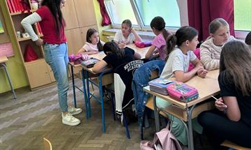 Slika: Radionica u OŠ Braća Ribar „Osnovne karakteristike rasta i razvoja“