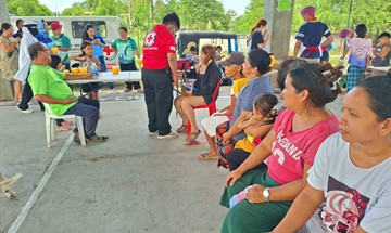Slika: Hrvatski Crveni križ pokrenuo humanitarnu akciju za pomoć stanovništvu Filipina pogođenom razornim potresom