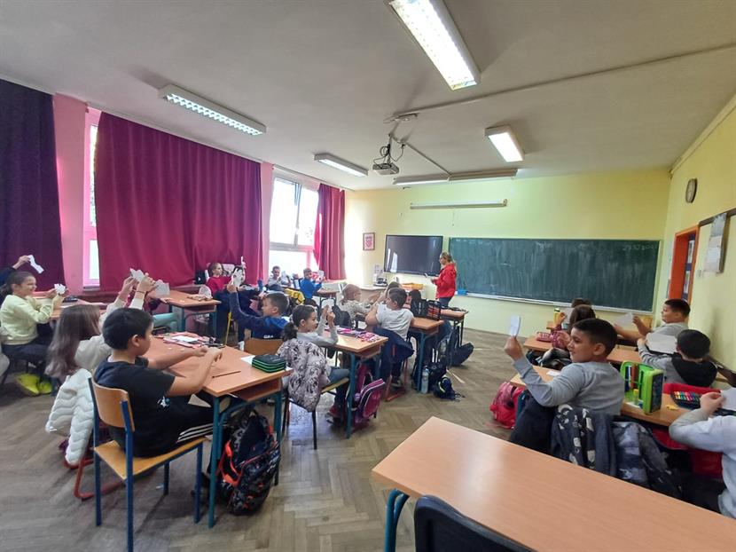 Slika: Učenici OŠ Braća Ribar učili o prihvaćanju različitosti