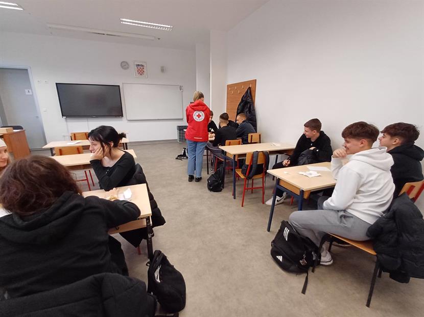 Slika: Edukativne radionice za učenike u Strukovnoj školi Sisak